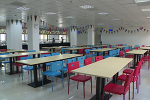 美华学校UIA校园环境