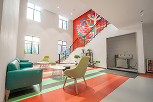 美伦国际高中校园环境