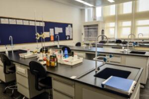 广州亚加达国际预科青藤学院校园环境