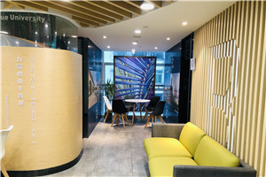 神奇的杰克校园环境